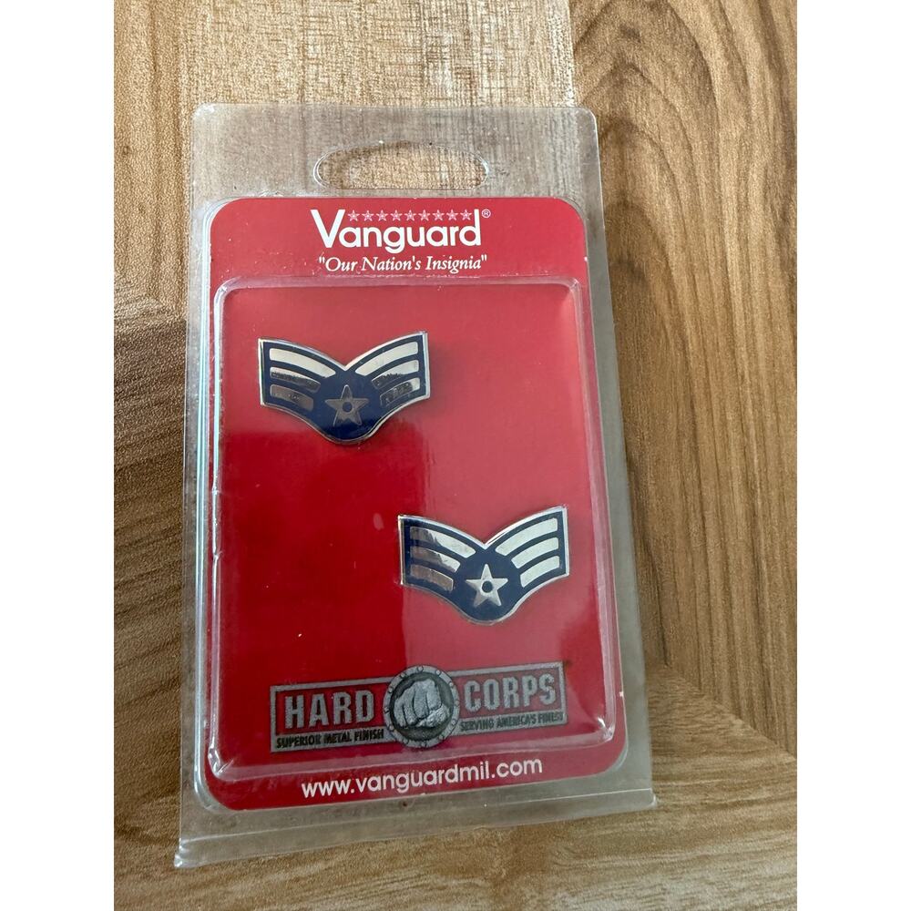 Vintage NIP Vanguard 2-Pack U.S. Air Force Senior Airman (E-4) Rank Pins